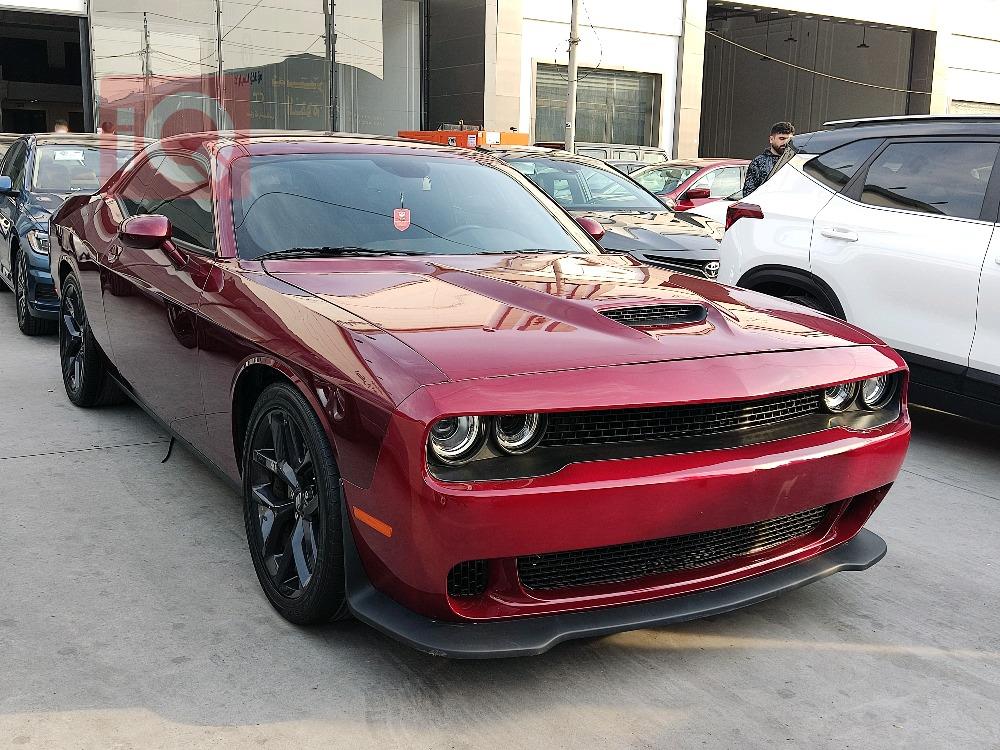 Dodge Challenger
